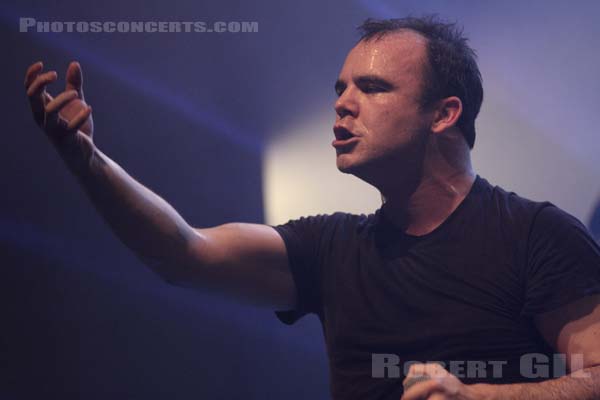 FUTURE ISLANDS - 2015-04-02 - PARIS - La Cigale - 